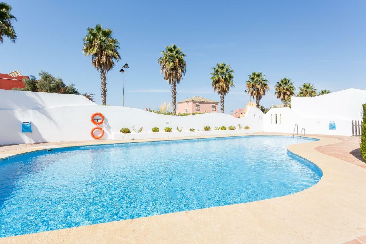 Bonito Apartamento En Campo De Golf Con Piscina Sanlúcar de Barrameda Exterior photo